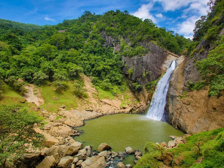 Most Beautiful Waterfalls in Sri Lanka Worth Visiting 3 dunhinda waterfall, one of the most beautiful waterfalls in sri lanka