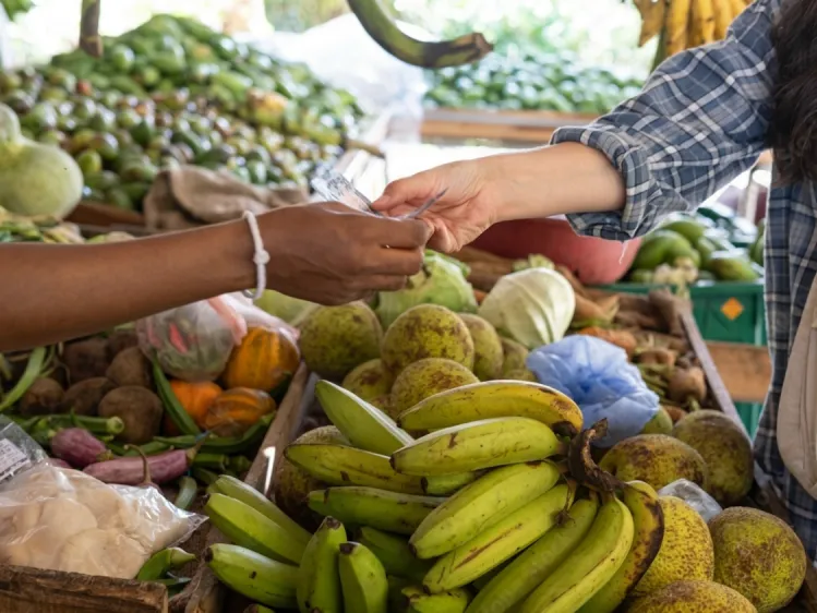 sri lankan local market