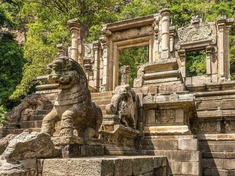 Yapahuwa rock fortress