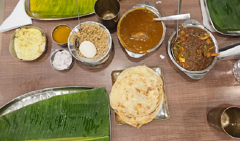 Best Indian Restaurants in Kandy – A Complete Food Guide 6 thalappakatti