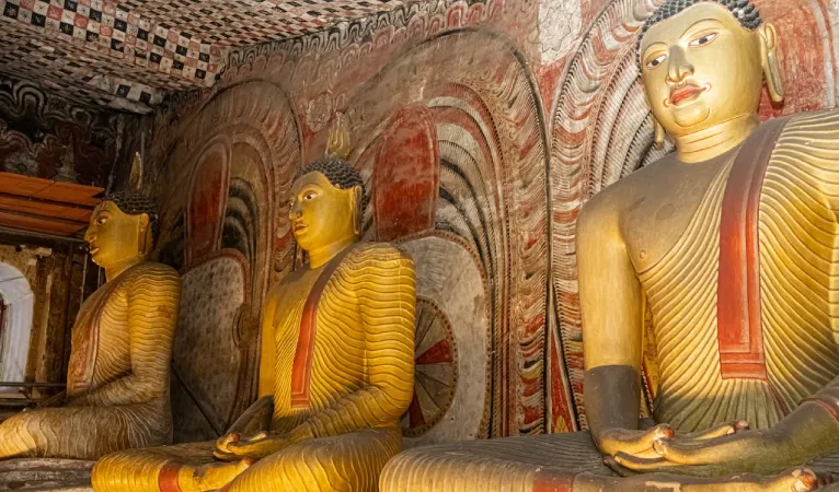 Exploring the Ancient Dambulla Cave Temple in Sri Lanka