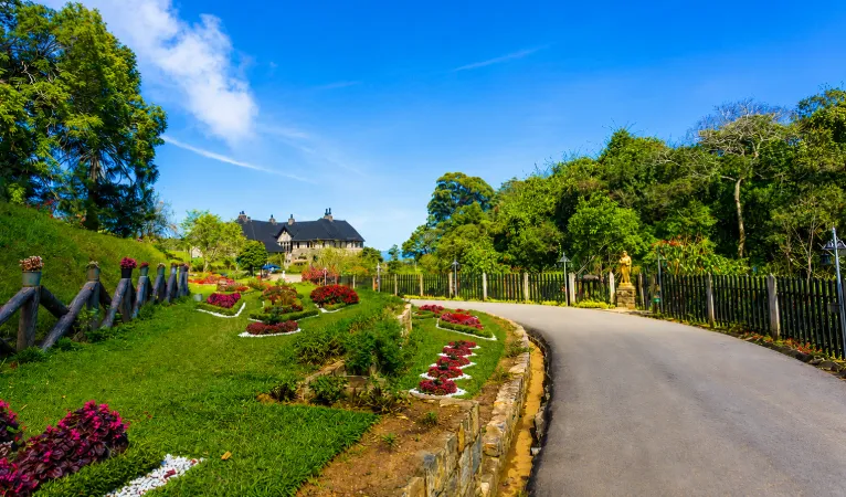 Adisham Bungalow (St. Benedict’s Monastery): A Peaceful Colonial Retreat in Haputale 5 Adisham Bungalow Garden