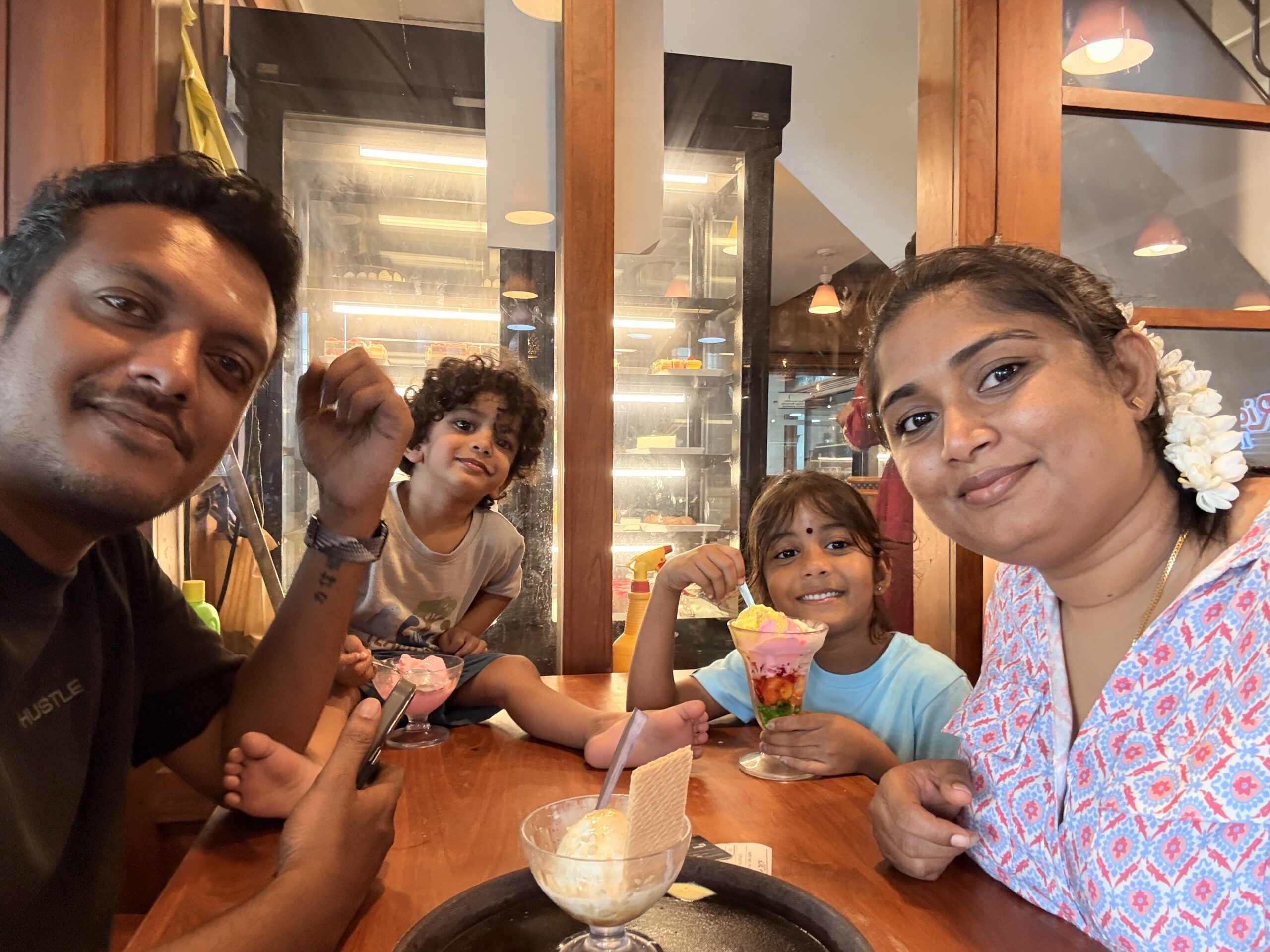 our family a rio ice cream shop in jaffna