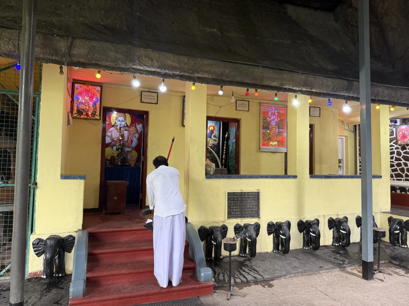 Devale shrine with elephant figures at Sankapala temple
