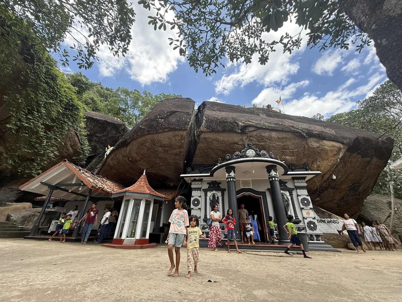 Image house entrance at Sankapala temple