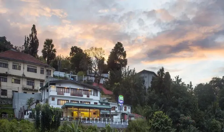 Heaven Seven Hotel kandy